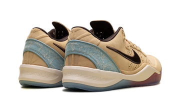 NIKE KOBE 8 EXT PROTRO SIEMPRE HERMANOS — Stock