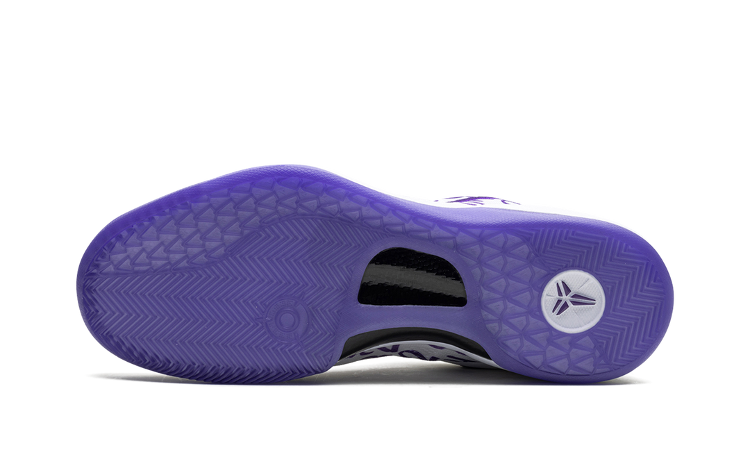 NIKE KOBE 8 PROTRO COURT PURPLE — Stock 