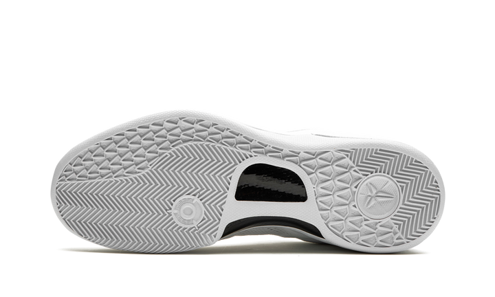 NIKE KOBE 8 PROTRO HALO — Stock 