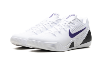 NIKE KOBE 9 ELITE LOW EM PROTRO WHITE COURT PURPLE — Stock