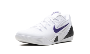 NIKE KOBE 9 ELITE LOW EM PROTRO WHITE COURT PURPLE — Stock