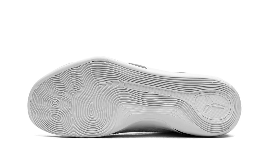 NIKE KOBE 9 ELITE LOW PROTRO HALO — Stock 