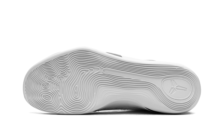 NIKE KOBE 9 ELITE LOW PROTRO HALO — Stock 
