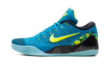 NIKE KOBE 9 ELITE LOW PROTRO PERSPECTIVE — Stock