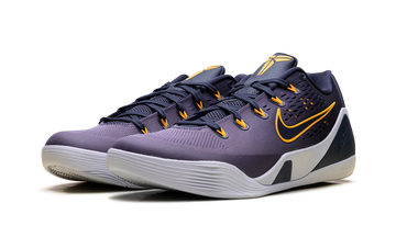 NIKE KOBE 9 EM LOW PROTRO FADE — Stock