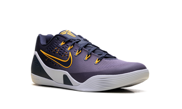 NIKE KOBE 9 EM LOW PROTRO FADE — Stock