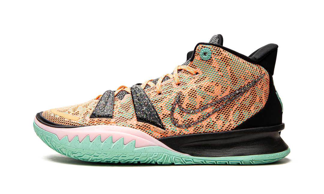 NIKE KYRIE 7 PLAY FOR THE FUTURE