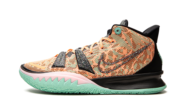 NIKE KYRIE 7 PLAY FOR THE FUTURE