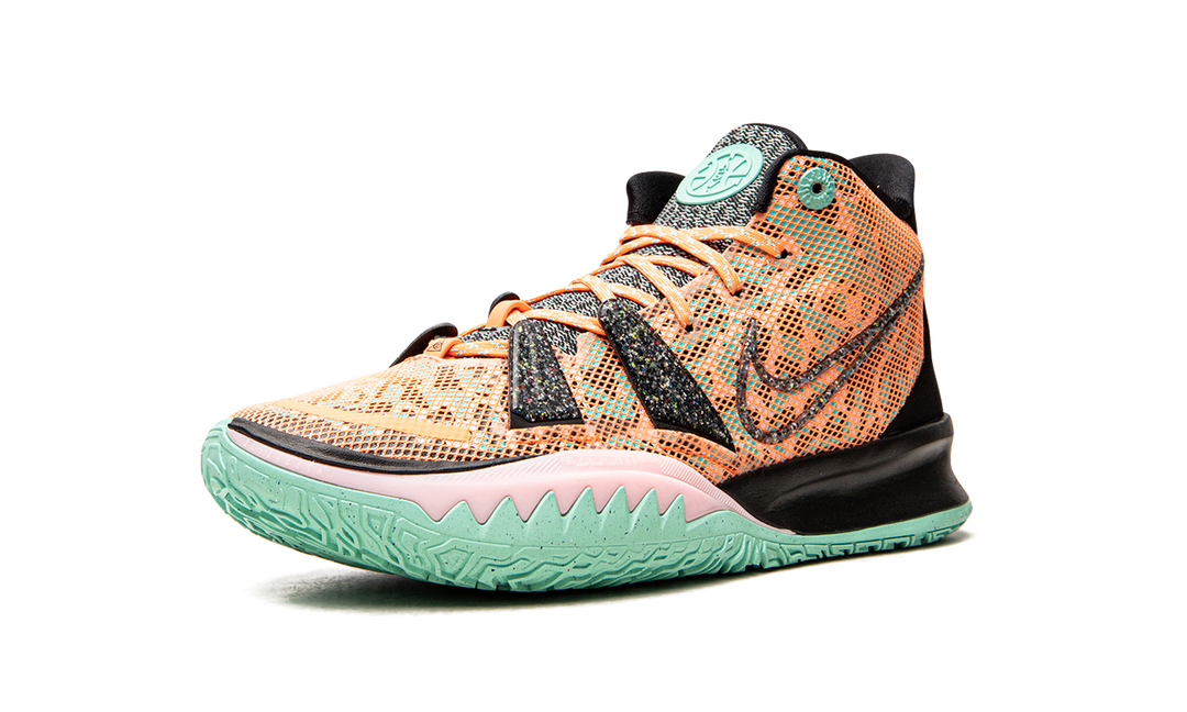 NIKE KYRIE 7 PLAY FOR THE FUTURE