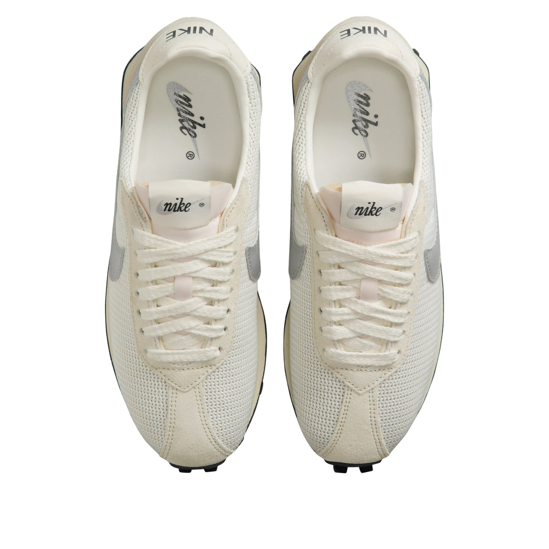 NIKE LD 1000 &