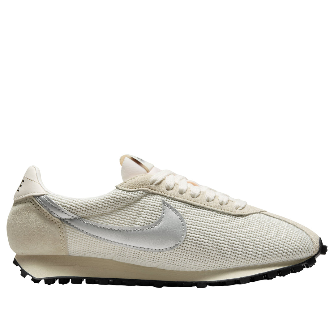 NIKE LD 1000 &