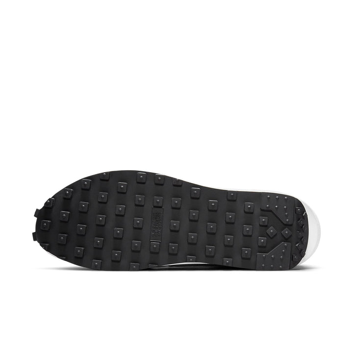 NIKE LDWAFFLE X FRAGMENT DESIGN X SACAI GREY