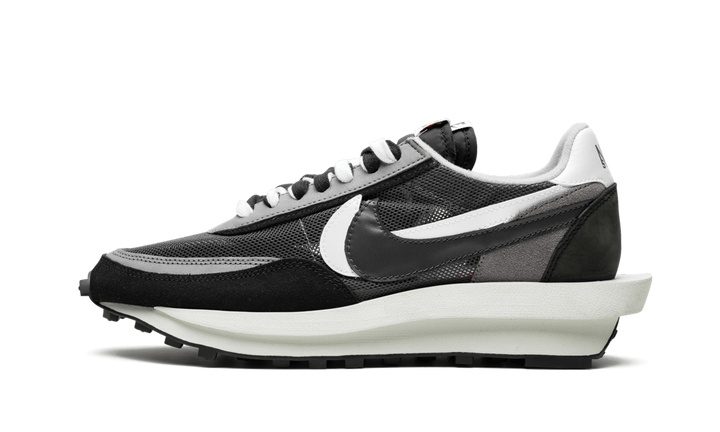 NIKE LDWAFFLE X SACAI BLACK