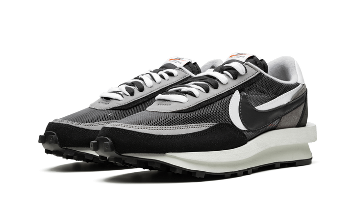 NIKE LDWAFFLE X SACAI BLACK