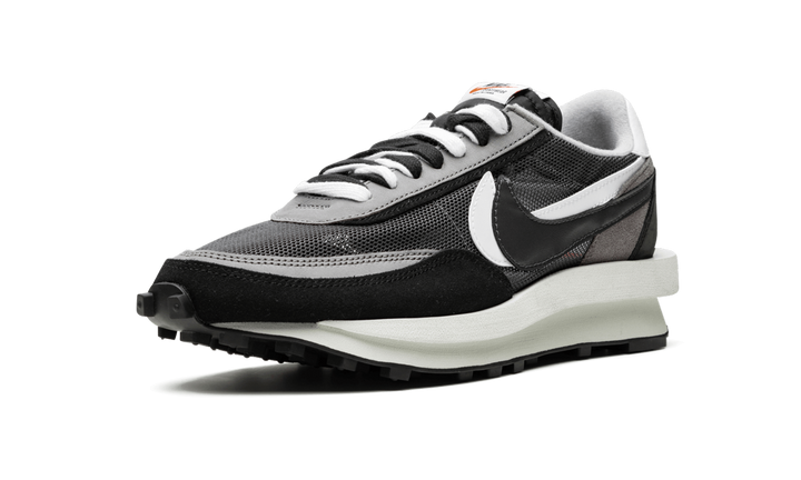 NIKE LDWAFFLE X SACAI BLACK