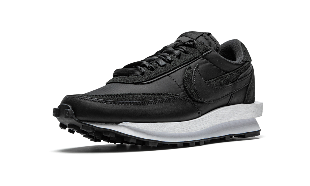 NIKE LDWAFFLE X SACAI BLACK WHITE
