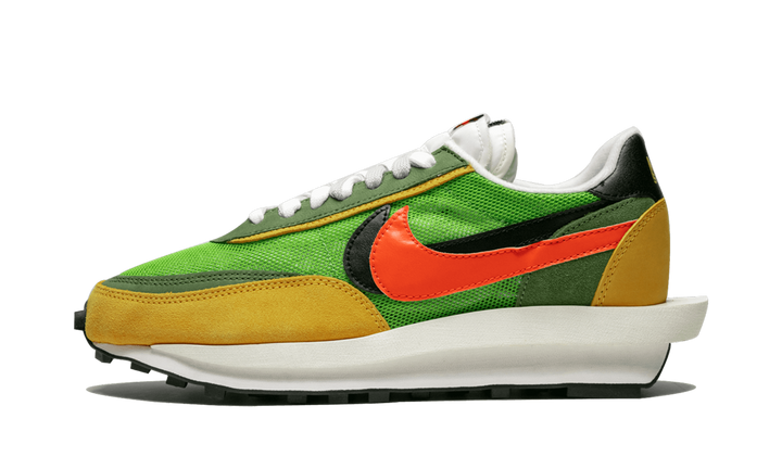 NIKE LDWAFFLE X SACAI DAYBREAK GREEN