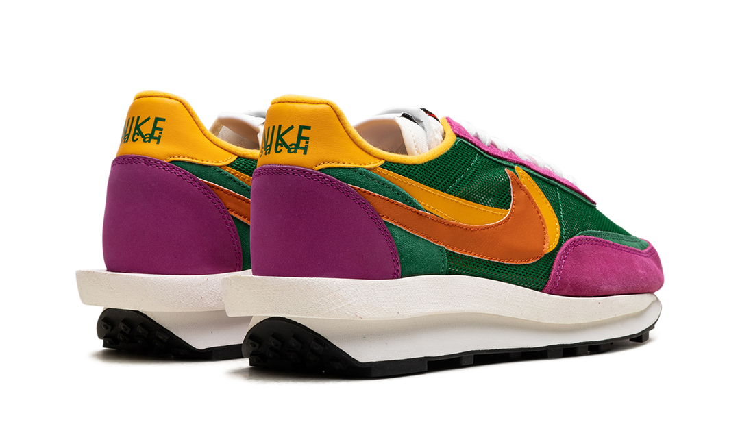 NIKE LDWAFFLE X SACAI GREEN PINK