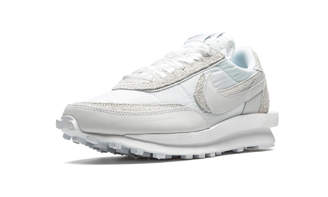NIKE LDWAFFLE X SACAI WHITE