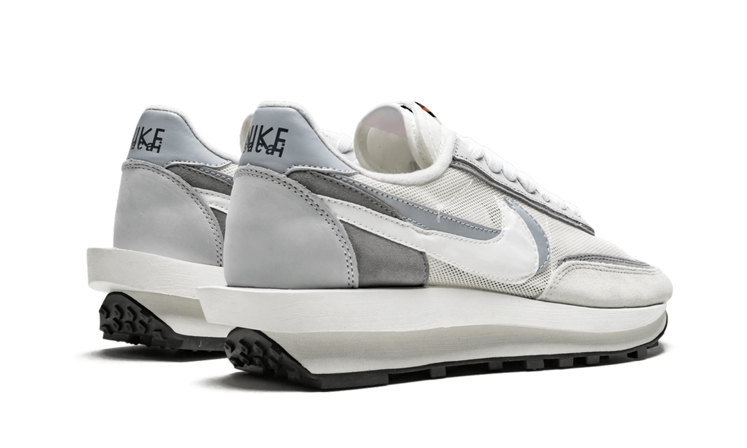 NIKE LDWAFFLE X SACAI WHITE GREY