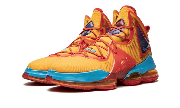 NIKE LEBRON 19 X SPACE JAM TUNE SQUAD