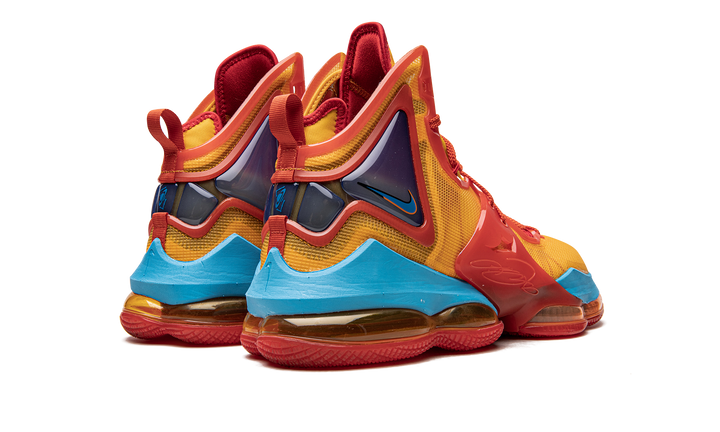 NIKE LEBRON 19 X SPACE JAM TUNE SQUAD