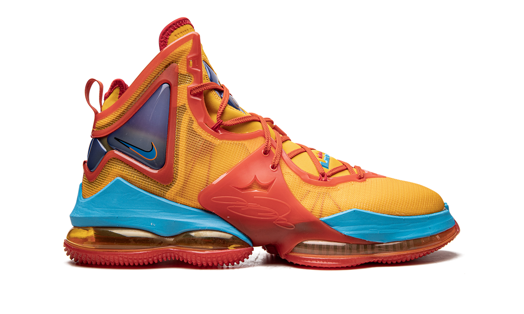 NIKE LEBRON 19 X SPACE JAM TUNE SQUAD