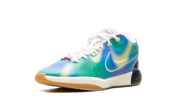 NIKE LEBRON 21 SE MOVIE NIGHT GS