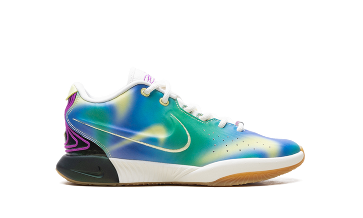 NIKE LEBRON 21 SE MOVIE NIGHT GS
