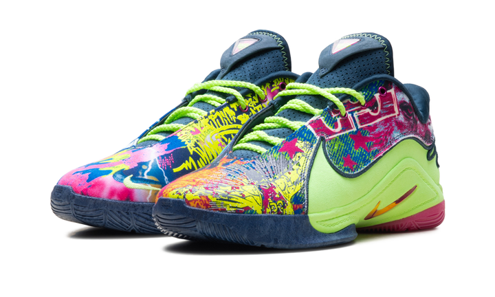 NIKE LEBRON 22 BRYCE&