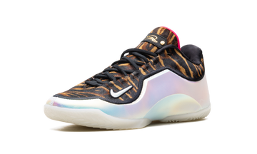 NIKE LEBRON 23 HEAT WAVE (TRANSLUCENT OUTSOLE) — Stock