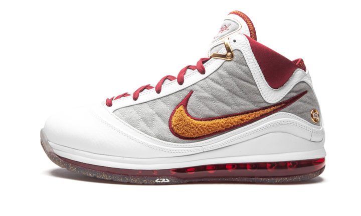 NIKE LEBRON 7 MVP (2020)