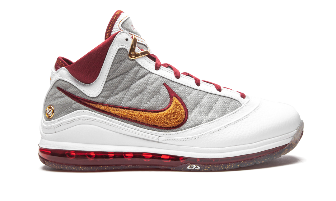 NIKE LEBRON 7 MVP (2020)
