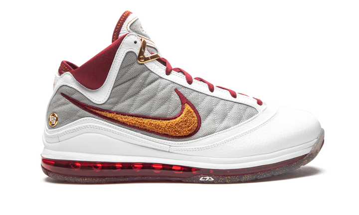NIKE LEBRON 7 MVP (2020)