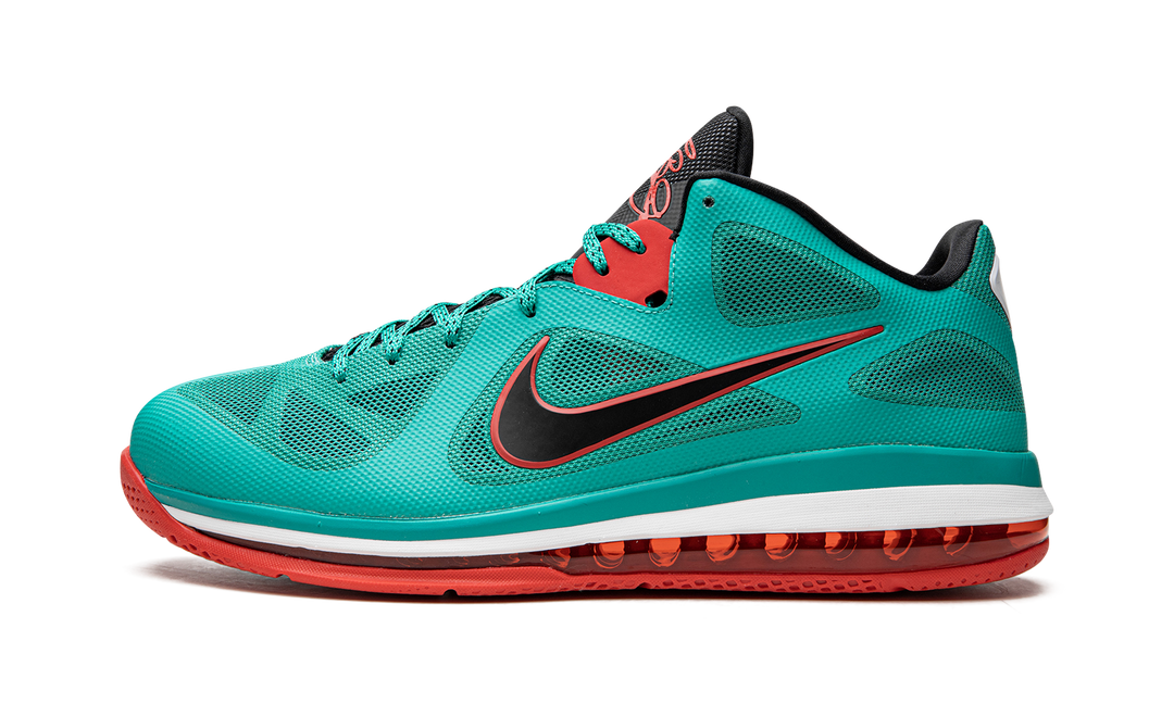 NIKE LEBRON 9 LOW REVERSE LIVERPOOL