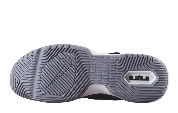NIKE LEBRON AMBASSADOR 12 CAMO