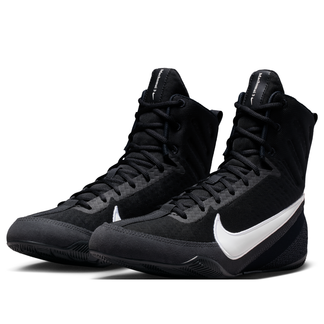 NIKE MACHOMAI 3 BLACK WHITE