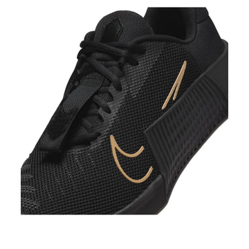 NIKE METCON 9 BLACK GUM LIGHT BROWN — Stock