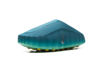 NIKE MIND 001 SLIDE GEODE TEAL LIGHT MENTA — Stock