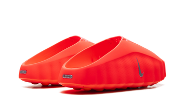 NIKE MIND 001 SLIDE SOLAR RED — Stock