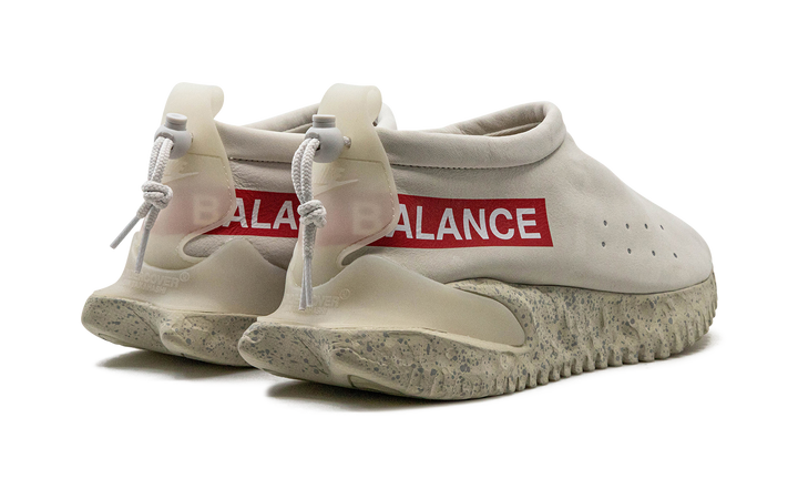 NIKE MOC FLOW SP X UNDERCOVER LIGHT BONE