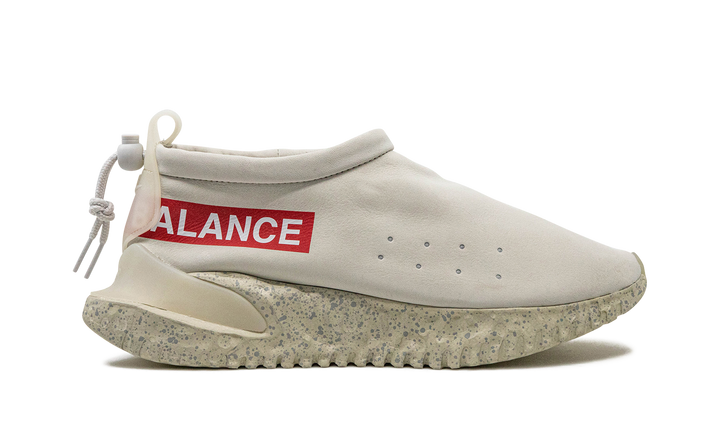 NIKE MOC FLOW SP X UNDERCOVER LIGHT BONE