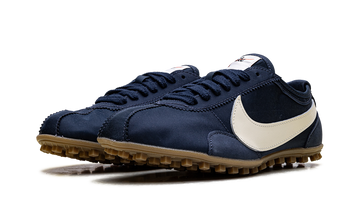 NIKE MOON SHOE MIDNIGHT NAVY GUM WOMENS — Stock