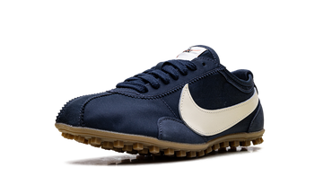 NIKE MOON SHOE MIDNIGHT NAVY GUM WOMENS — Stock