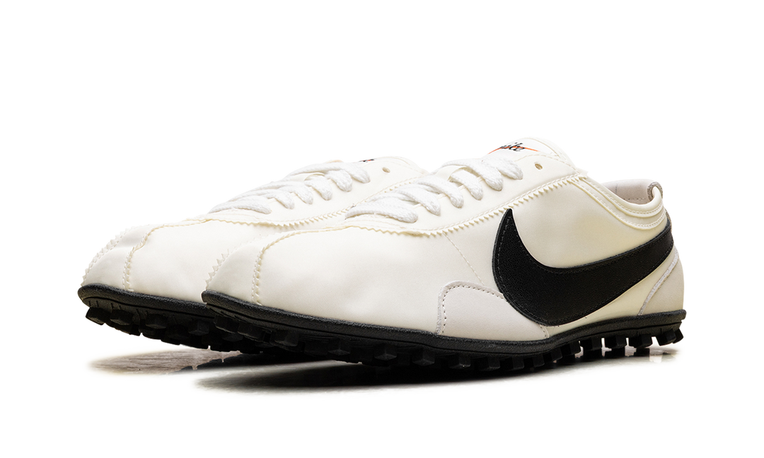 NIKE MOON SHOE SOFT PEARL BLACK WOMENS — Stock 