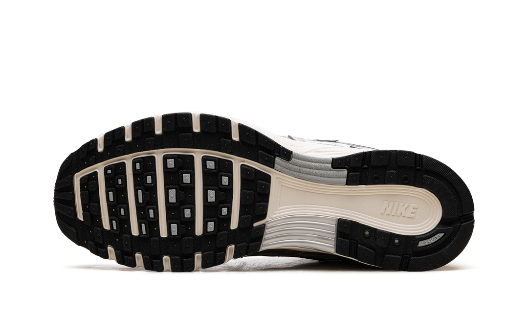 NIKE P-6000 &