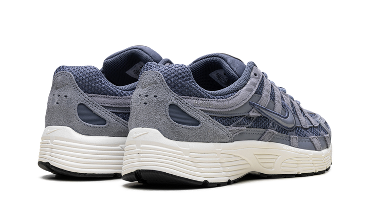 NIKE P-6000 SE &
