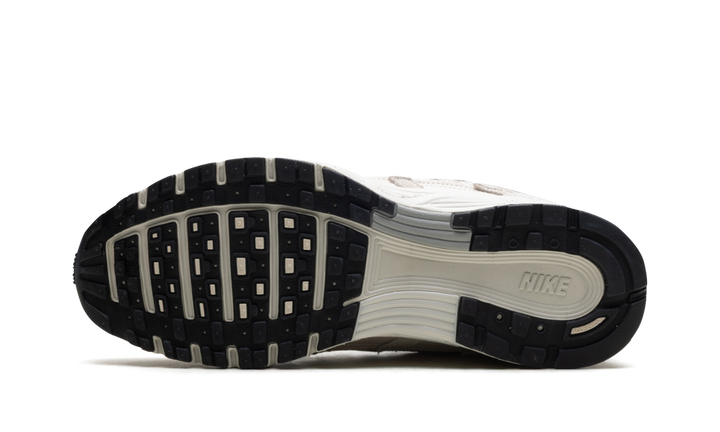 NIKE P-6000 SE &