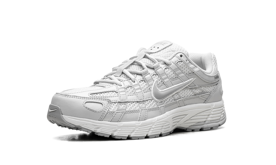 NIKE P-6000 SE WMNS &