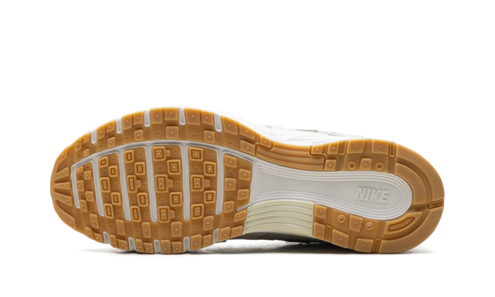 NIKE P-6000 WMNS &